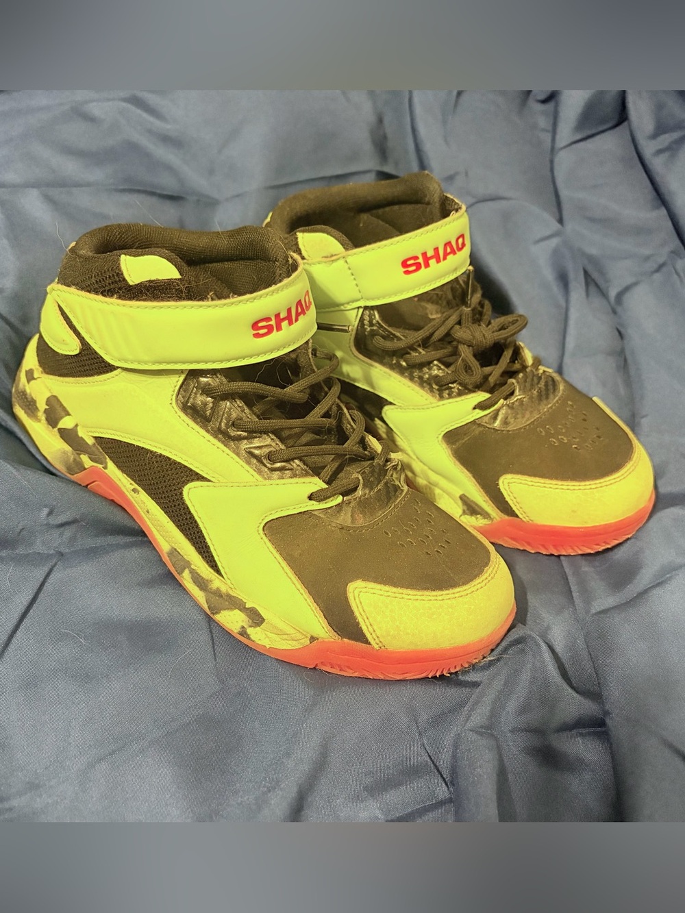 SHAQ Kids High-Top Sneakers in Neon Green and Black